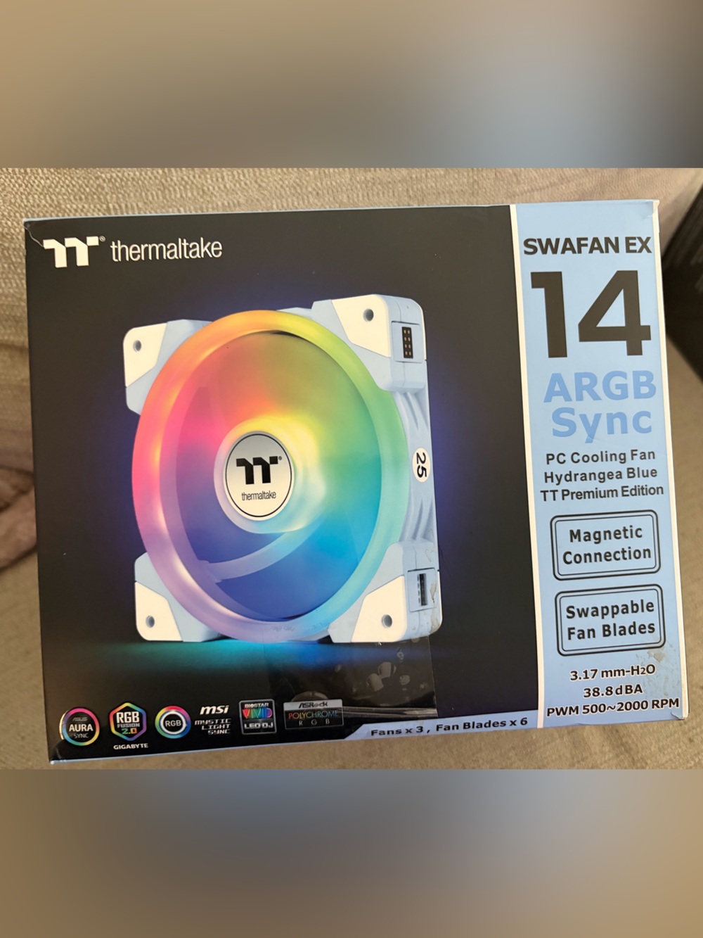 Thermaltake 14 SWAFAN EX ARGB Sync White PC Fan - Rainbow Lighting